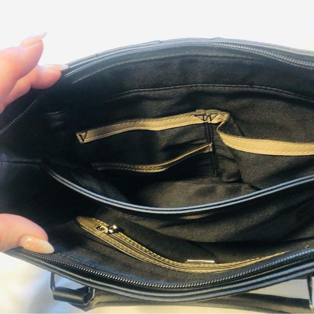 Guess Black and Tan Satchel , DividedOrganizer, Logo Tag Bow purse charm - Picture 9 of 11